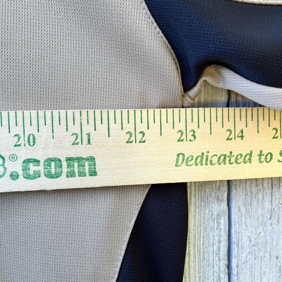 Men’s Grand Slam Performance Golf Polo Size Large Tan with Black Shirt - Picture 6 of 9